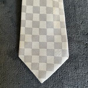 Louis Vuitton Men’s Tie- Light Blue checkers- 100% Silk
